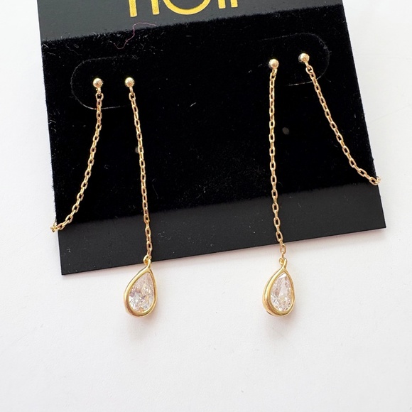 Noir NYC teardrop gold plated double swinger earrings - Picture 2 of 3